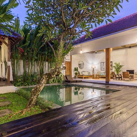 Pulesari 2 Bedrooms Seminyak  Exterior photo