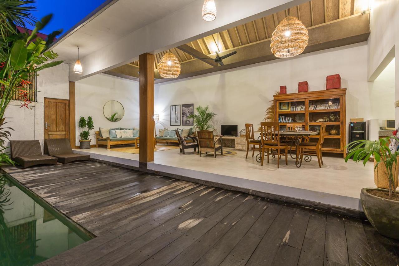 Pulesari 2 Bedrooms Seminyak  Exterior photo