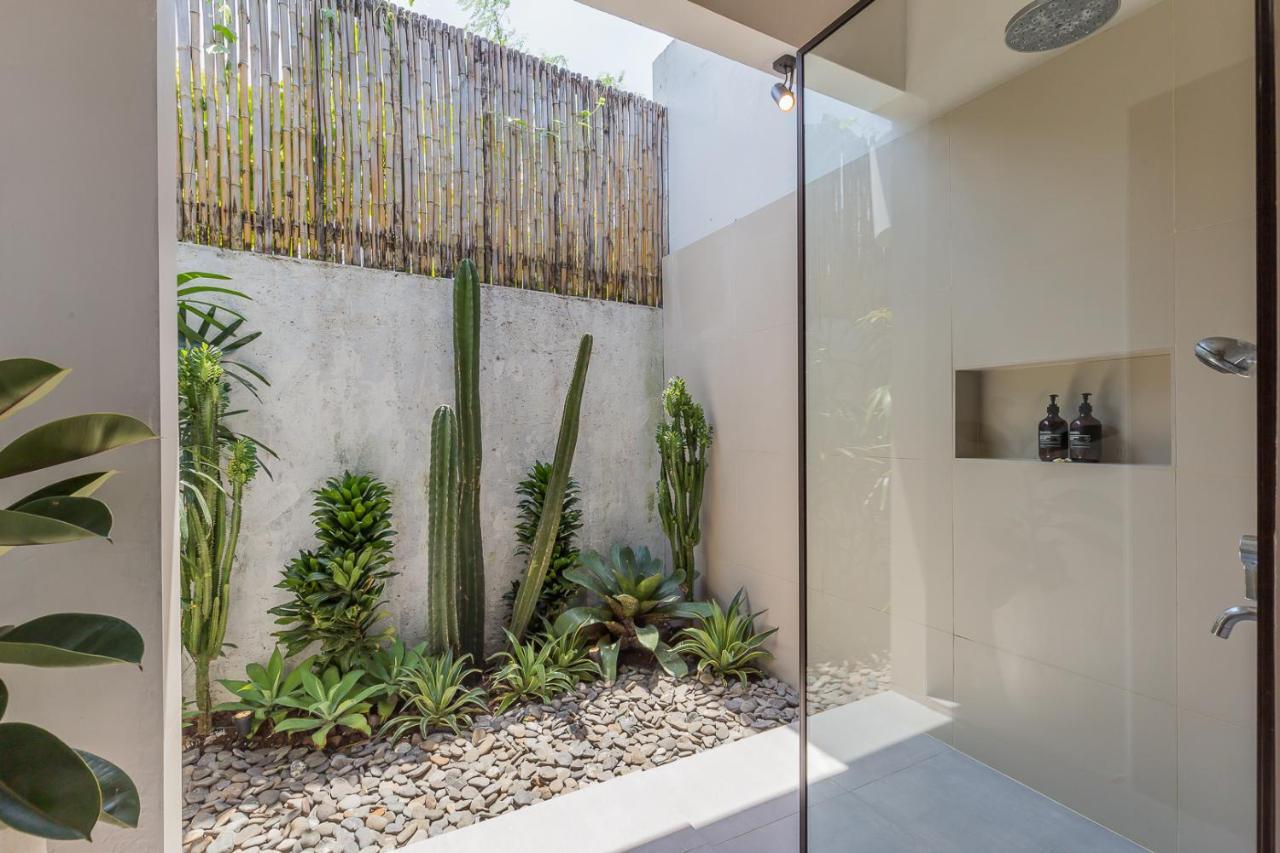 Pulesari 2 Bedrooms Seminyak  Exterior photo